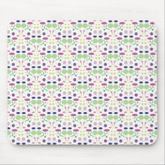 Feminine and Pretty Polka Dot Pattern Mouse Mat