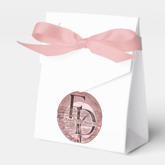 Femme Delivrance Favour Box