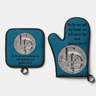 Femme Delivrance  Oven Mitt & Pot Holder Set