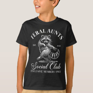 Feral Aunts Cool Raccoon Baby Announcement Aunt To T-Shirt