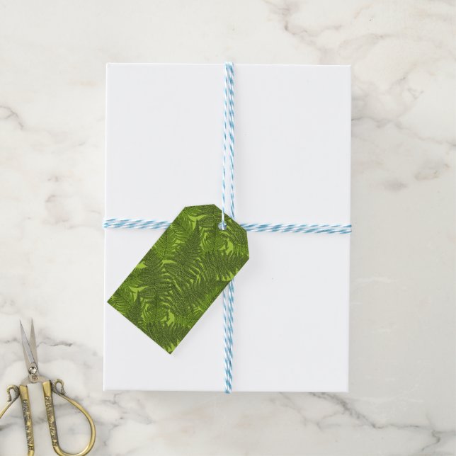 Fern in green gift tags (With Twine)
