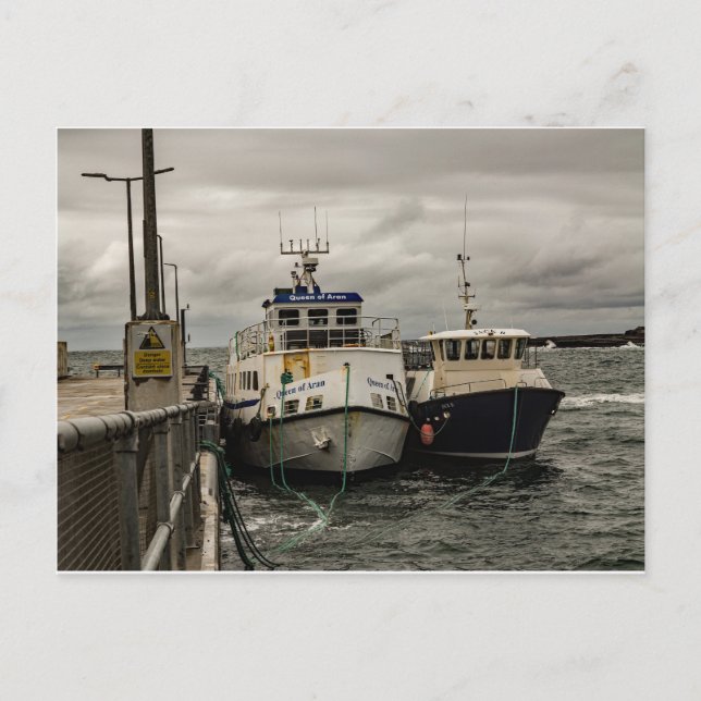 "Ferries at Doolin Pier" postcards (Front)