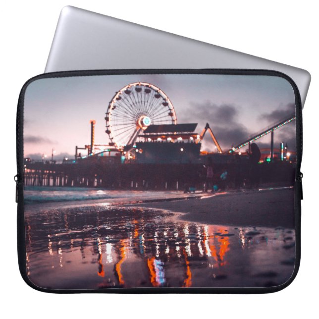Ferris wheel during golden hour laptop sleeve (Front)