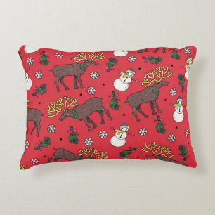 Festive Christmas Deer: Snowman Pattern Decorative Cushion