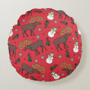 Festive Christmas Deer: Snowman Pattern Round Cushion