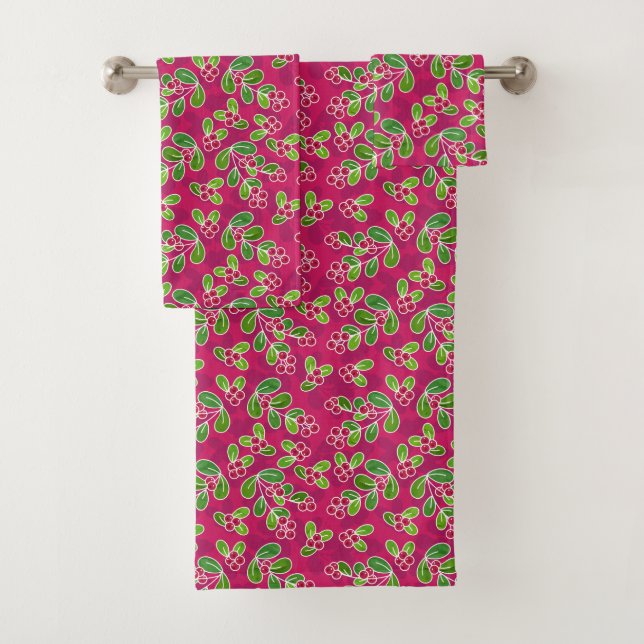 Festive Cranberry Fruit Pattern, Fuchsia  Bath Towel Set (Insitu)