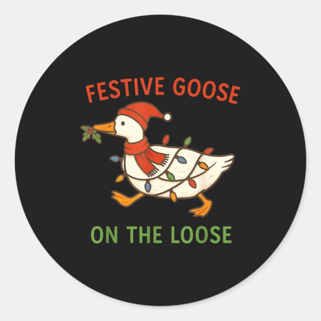 Festive Goose On The Loose Christmas, Funny Christ Classic Round Sticker (Front)