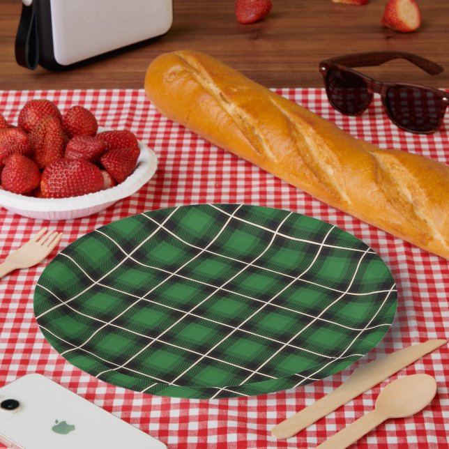 Festive Green Plaid Chequered Pattern Paper Plates (Picnic)