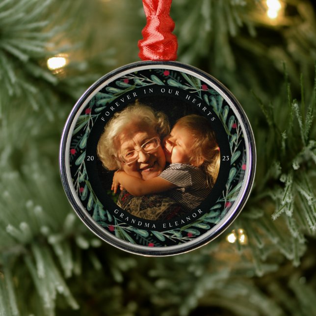 Festive Holiday Wreath Photo Memorial Metal Tree Decoration (Tree)