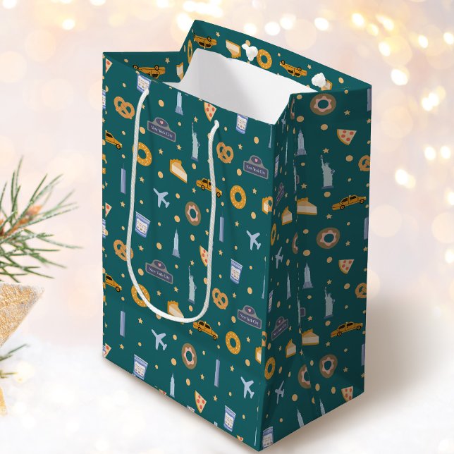 Festive New York City Pattern Christmas Green Medium Gift Bag (Creator Uploaded)
