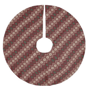 Festive Red, Green & Cream Cosy Christmas Pattern Brushed Polyester Tree Skirt