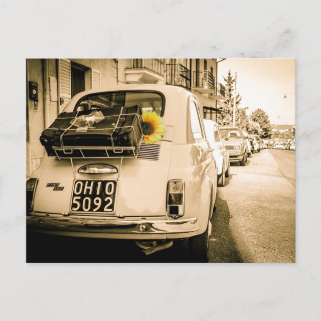 Fiat 500, Cinquecento in Italy Postcard (Front)