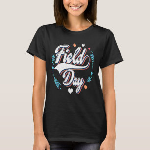 Field 2022 Day Retro field day for teacher T-Shirt