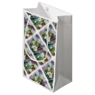FIELD OF WHITE DAISY FLOWERS GIFT BAG
