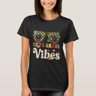 Fifth Grade Vibes - 5th Grade Team Retro 1st Day o T-Shirt