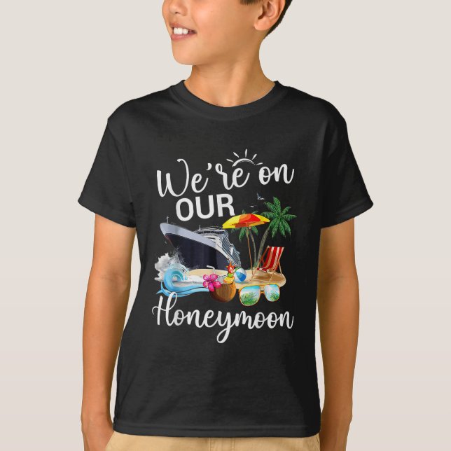 Finally Were On Our Honeymoon Romantic Cruise Vaca T-Shirt (Front)