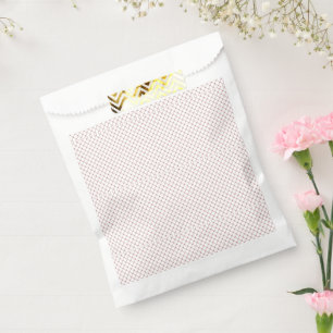Fine, repeating, diamond-shaped mesh pattern with favour bags