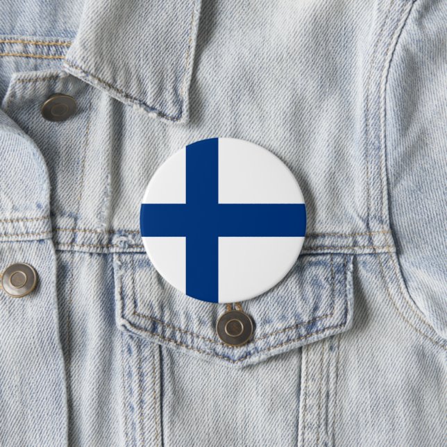 Finland flag 7.5 cm round badge (In Situ)