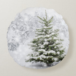 Fir Tree In Thick Snow Round Cushion