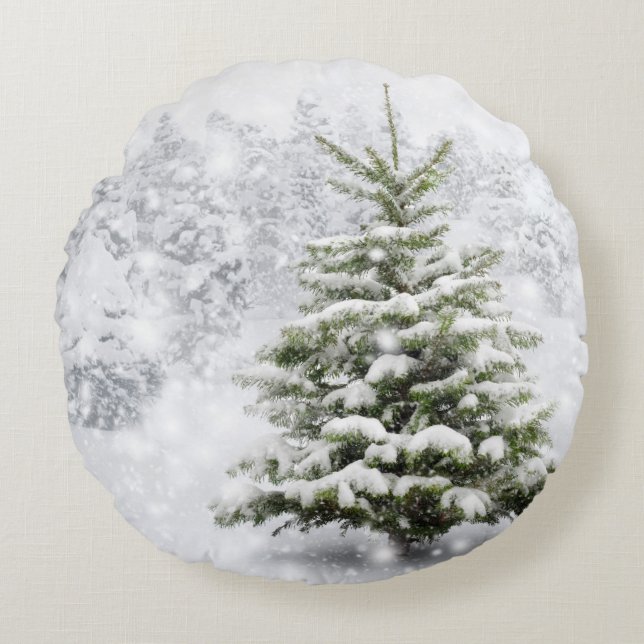 Fir Tree In Thick Snow Round Cushion (Front)