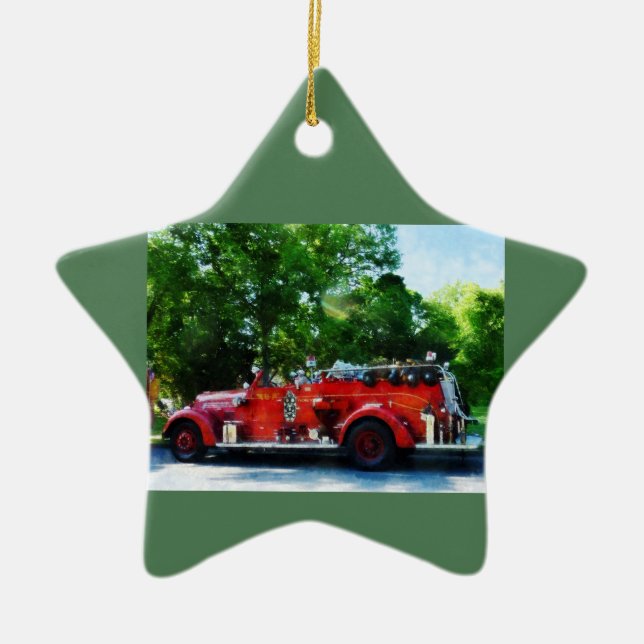 Fire Engine Ceramic Tree Decoration (Front)