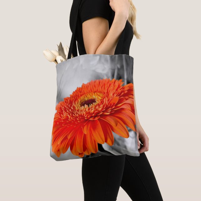 Fire on petals tote bag (Close Up)