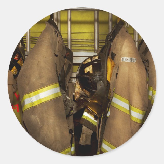Firefighter - Bunker Gear Classic Round Sticker (Front)