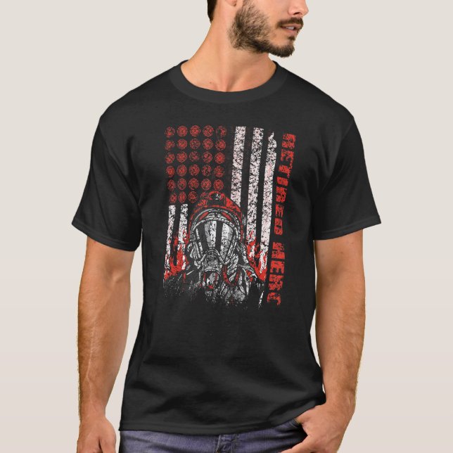 Fireman American Flag Gasmask Firefighter Retired  T-Shirt (Front)
