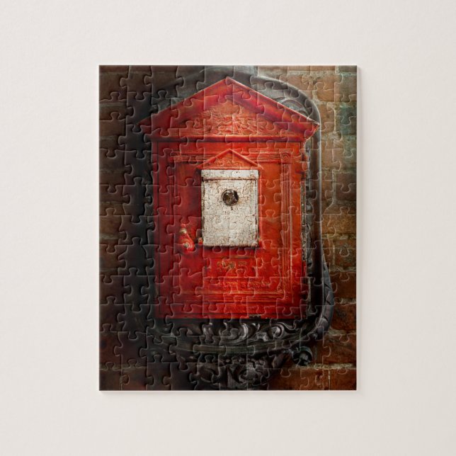 Fireman - The fire box Jigsaw Puzzle (Vertical)