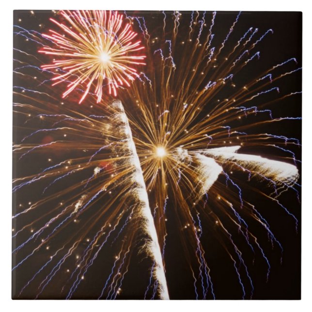 Fireworks display on Savannah River Tile (Front)