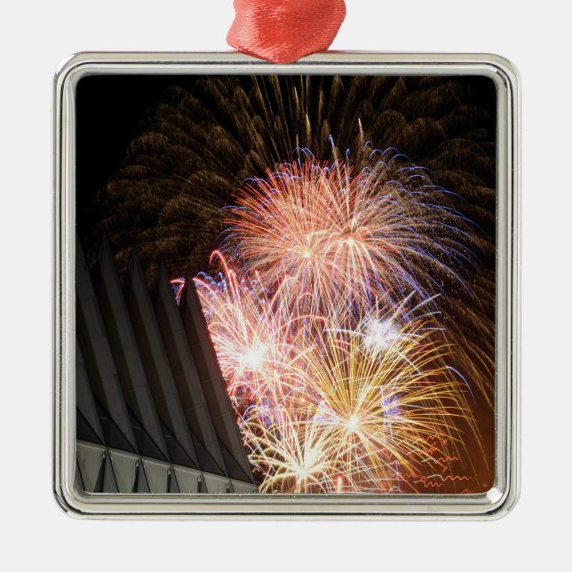 Fireworks explode metal tree decoration (Front)