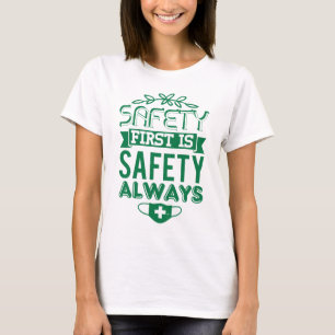First aid saves lives T-Shirt