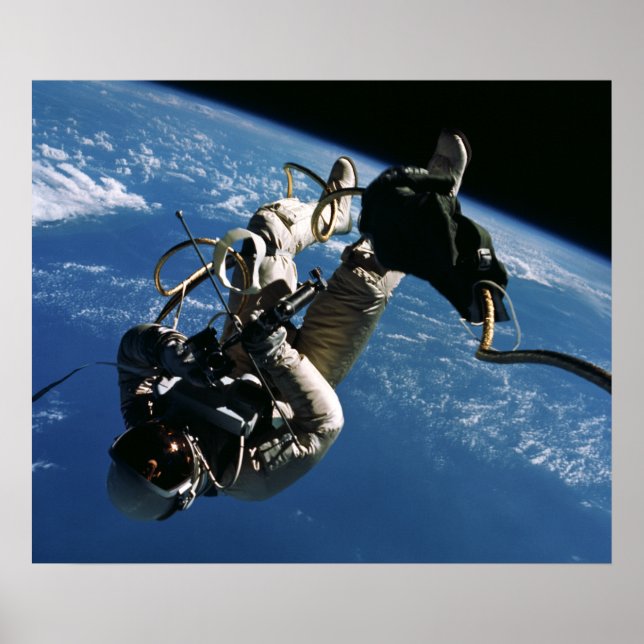 First American Spacewalk (Gemini 4) Poster (Front)