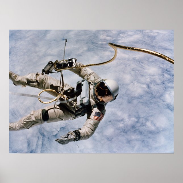 First American Spacewalk (Gemini 4) Poster (Front)