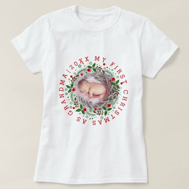 First Christmas as grandma wreath red  T-Shirt (Design Front)