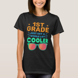 First grader outfit back to school for 1st grade T-Shirt