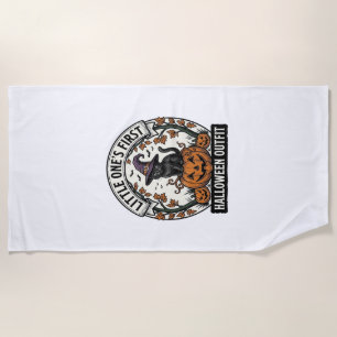 First Halloween Outfit Vintage Black Cat Pumpkin_1 Beach Towel