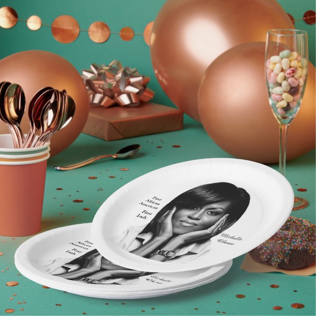 FIRST LADY MICHELLE OBAMA PAPER PLATE (Multi)