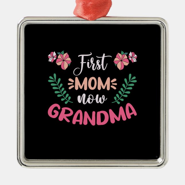 First Mum Now Grandma Metal Tree Decoration (Front)