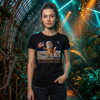 First Orange Cat on the Moon Astronaut Funny Retro T-Shirt
