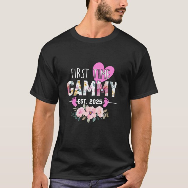 First time Gammy 2025 Gifts New Grandma Baby Annou T-Shirt (Front)