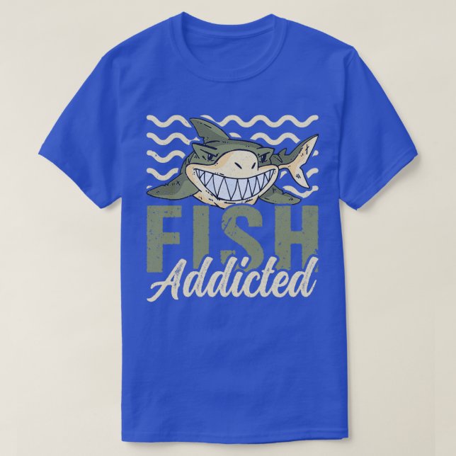 Fish addicted Aquarist Koi Fish Lover Aquarium T-Shirt (Design Front)