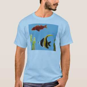 Fish Art swimming in the sea T-Shirt