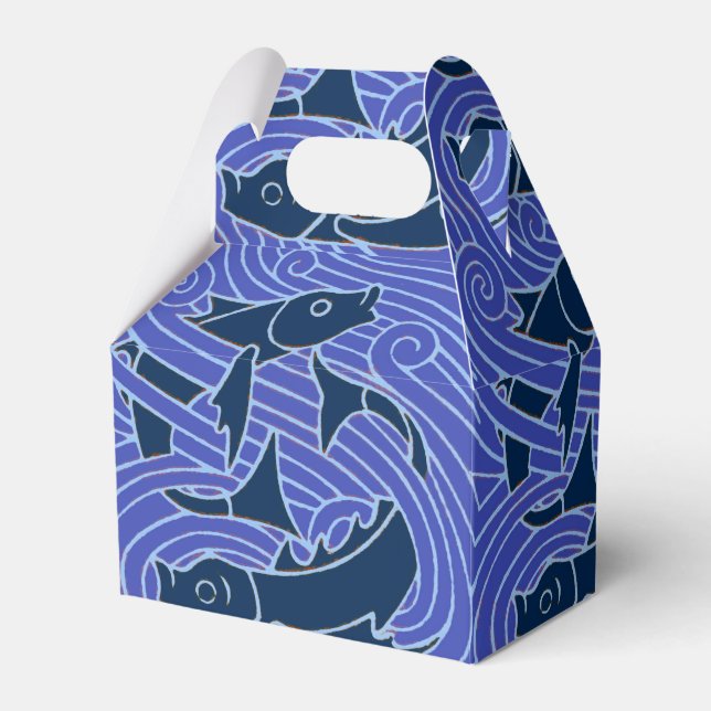 Fish Bold Swimming Ocean Blue Fishing Favour Box (Front Side)