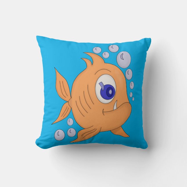 Fish with a sharp tooth cushion (Front)