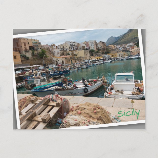 Fishing boats in the Castellammare del Golfo port Postcard (Front)