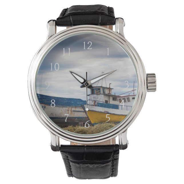 Fishing boats watch (Front)