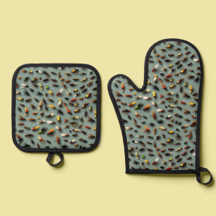 Fishing Flies Oven Mitt & Pot Holder Set