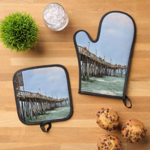 Fishing Pier by Shirley Taylor Oven Mitt & Pot Holder Set