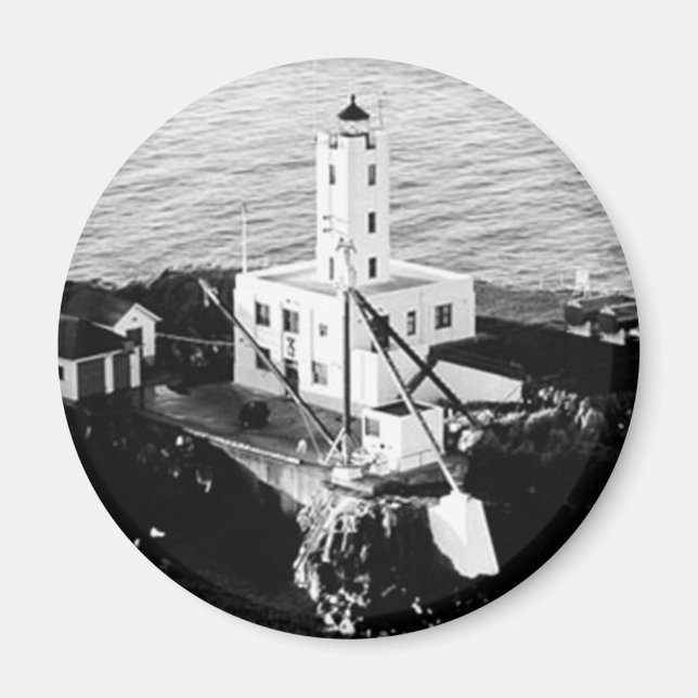 Five Finger Islands Lighthouse Magnet (Front)